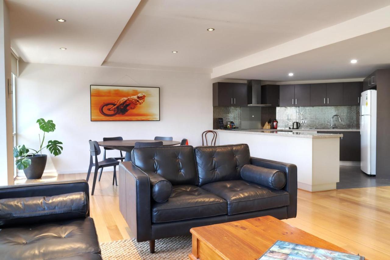 Fiveways Balcony, King Bed, Chef'S Kitchen Apartment Fremantle Bagian luar foto