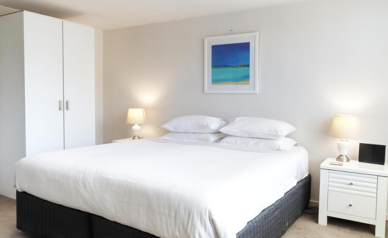 Fiveways Balcony, King Bed, Chef'S Kitchen Apartment Fremantle Bagian luar foto